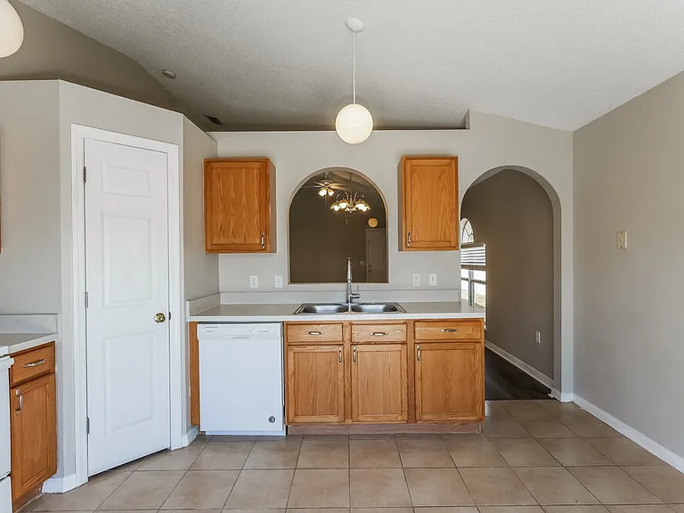 6452 Tabogi Trl — Photo 8
