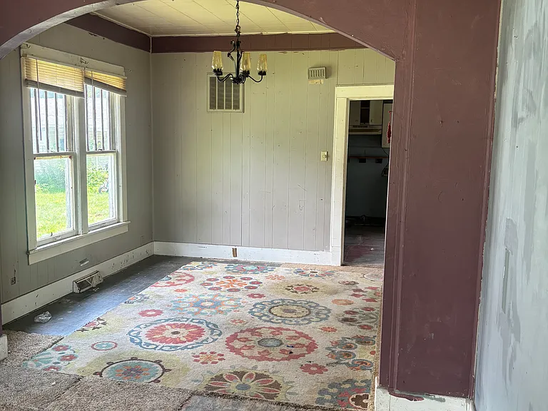 435 S Cedar St — Photo 8