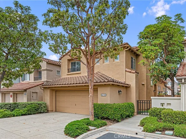 10785 Mueller Ct, Tustin, CA 92782
