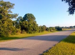 500 Paul Morris Dr, Englewood, FL 34223