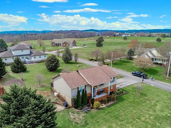 5th image of 170 Florence Cir