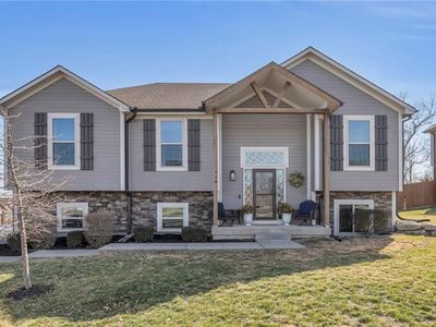 720 SW Joseph Cir, Grain Valley, MO, 64029