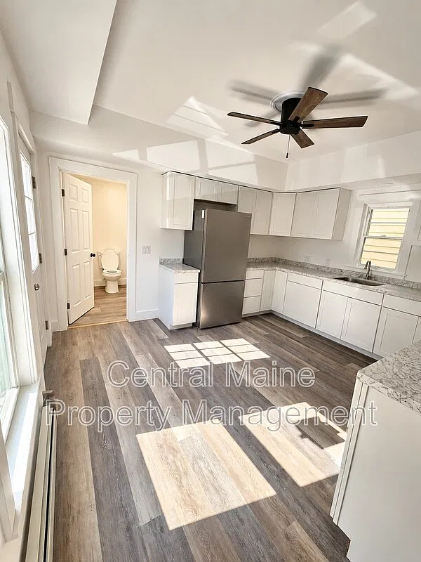 78 Gage St — Photo 2