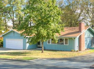 850 Hillview Dr, Ashland, OR 97520