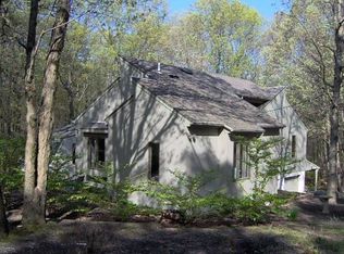 126 Back Bone Hill Rd, Millstone Township, NJ 08510