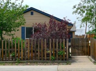 1105 Akron St, Aurora, CO 80010