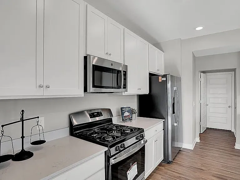 15243 Farrington Way — Photo 14