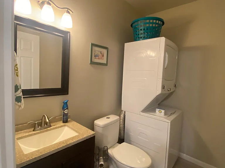 212 64th St #A — Photo 30