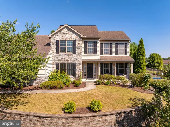 7074 Beaver Spring Rd, Harrisburg, PA 17111