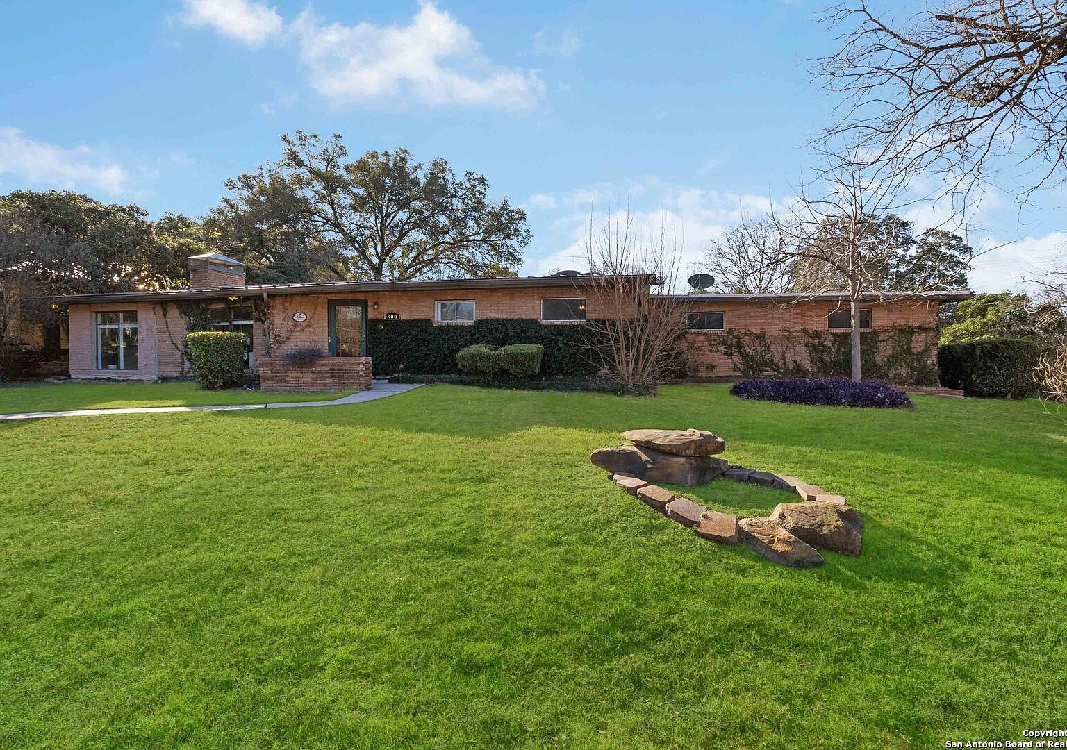 トップス house on the hill S/STee 80cm 808 Hughes St, Spring Hill, TN 37174 | MLS# 3166976 | Redfin