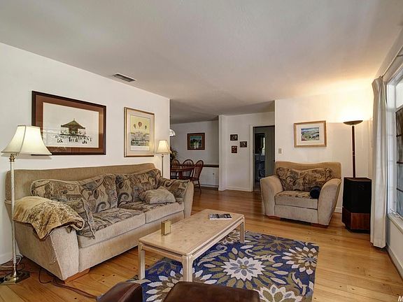 4th image of 3625 Las Pasas Way