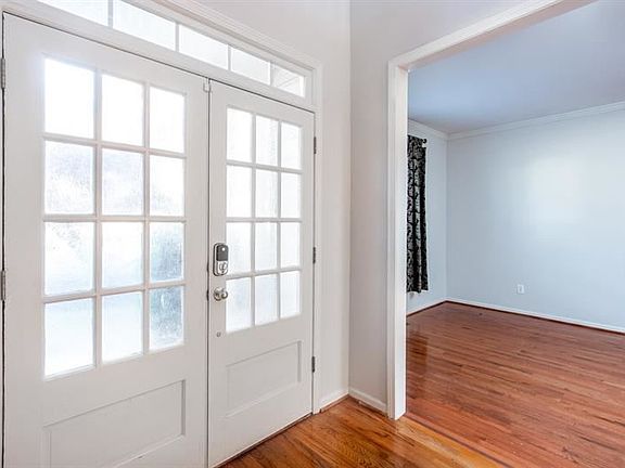 5th image of 2619 White Aster Ln