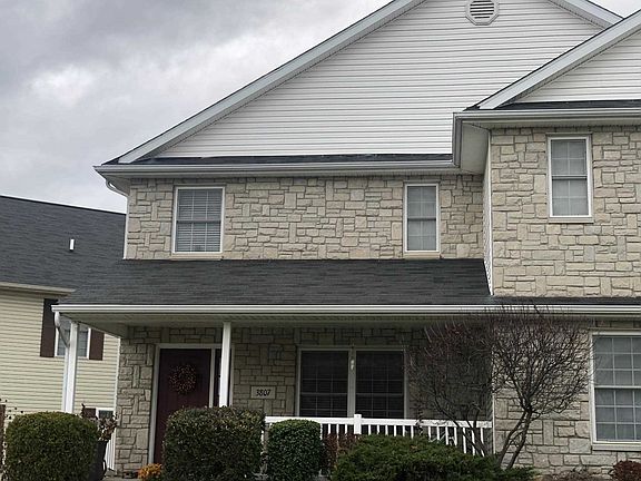 2nd image of 3807 E Cobble Creek Dr