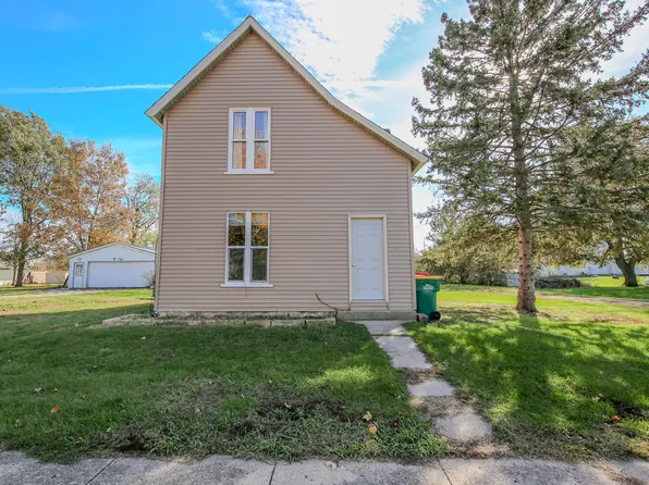 426 2nd St, Collins, IA 50055