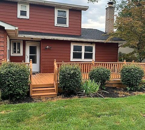 4th image of 175 Matthew Ave