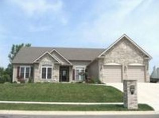 1314 Willow Chase Cir, Springfield, OH 45502