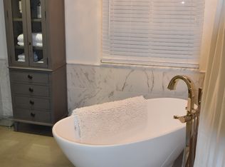 560 Pistachio Pl, Windsor, CA 95492