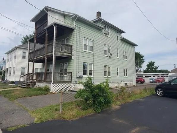 12 Edward St, Chicopee, MA 01020