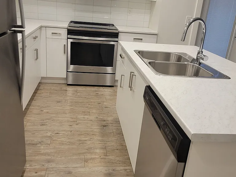 45875 Victoria Ave — Photo 7