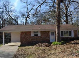 12 Lenox Rd, North Little Rock, AR 72120