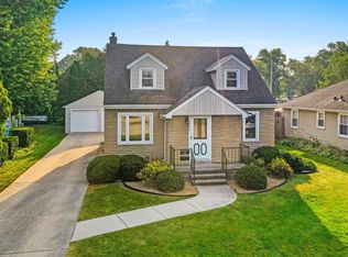 776 Elm St, Neenah, WI 54956