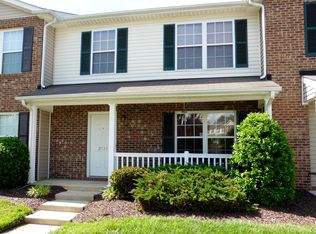 2039 Waterstone Ln, High Point, NC 27265