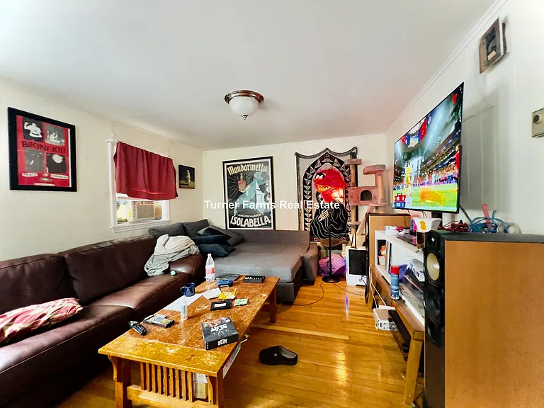 76 College Ave #R — Photo 25