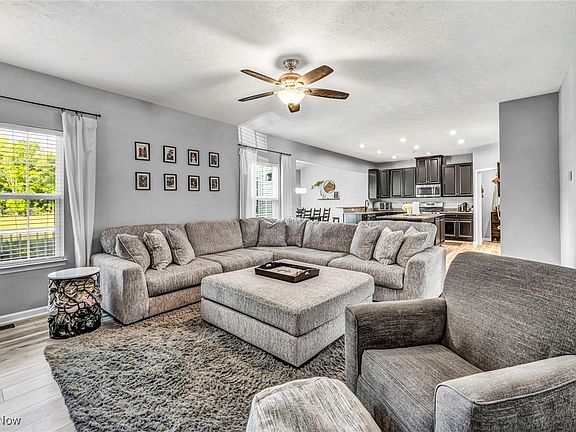 5th image of 6394 Hooper Dr