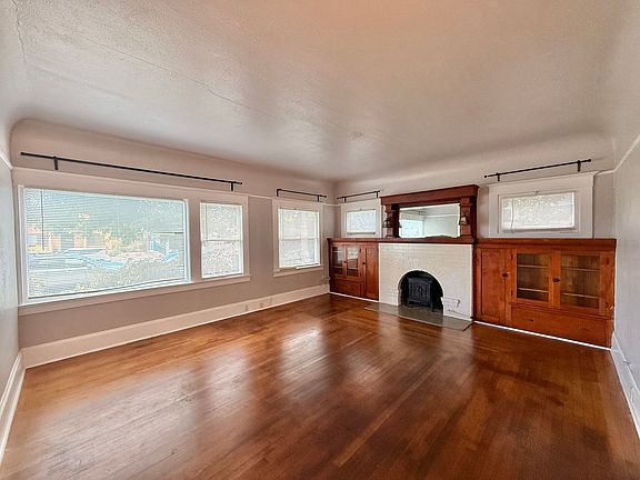 4th image of 3209 Grim Ave APT 1