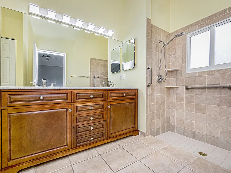 5148 Rosen Blvd — Photo 27