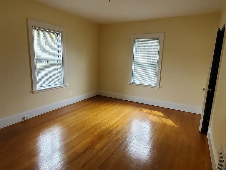 Back bedroom