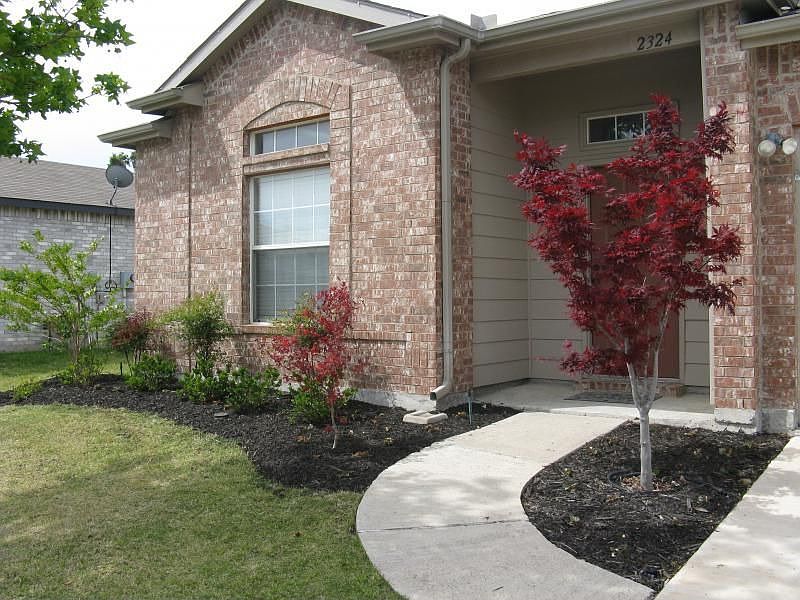 Front walk - not current