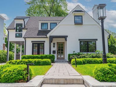 895 Harmon Ave, Birmingham, MI, 48009
