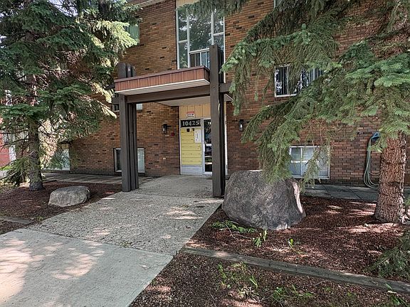 5th image of 10425 78th Ave NW #102