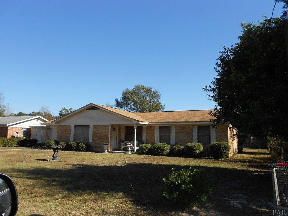 1st image of 624 N 80th Ave