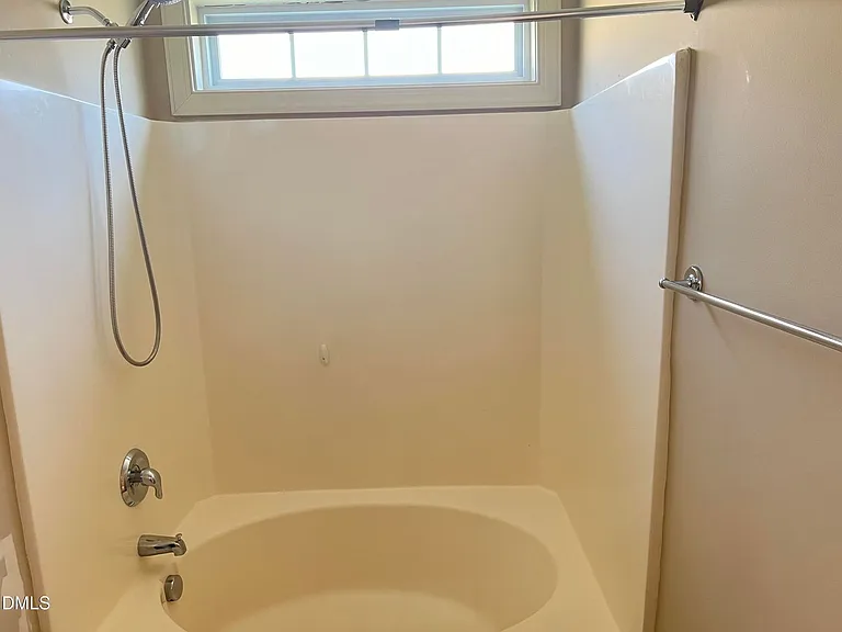 1420 Dexter Ridge Dr — Photo 11
