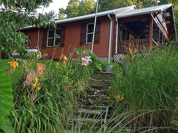 2nd image of 10801 SW Bluff Rd