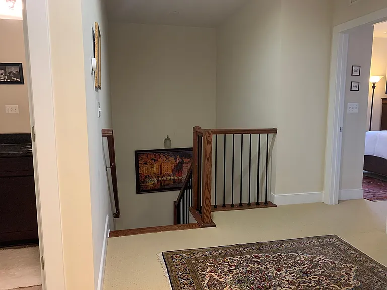 737 Bluemont Ave — Photo 15