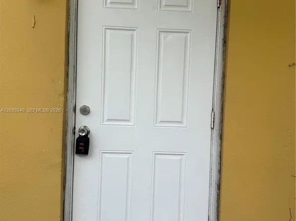 640 NW 10th Ter APT 1, Fort Lauderdale, FL 33311