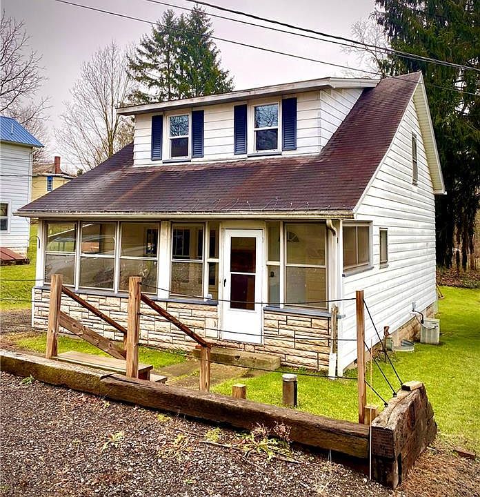 1st image of 75 Echnoz Ave