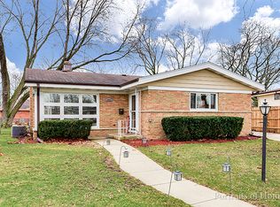 10643 Fairfield St, Westchester, IL 60154
