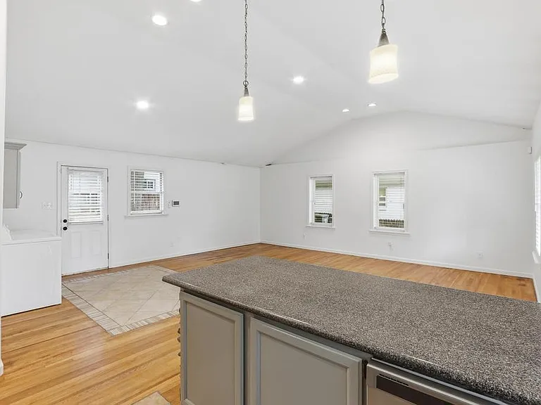 4906 Verne Rd — Photo 17