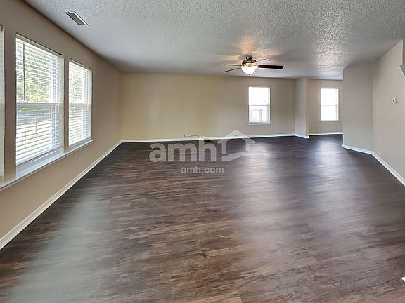 4th image of 5644 N Jamestown Dr