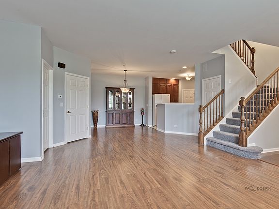 4th image of 629 W Bayou Ct #629