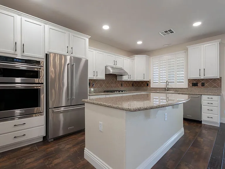 10387 Sweet Laurel St — Photo 12