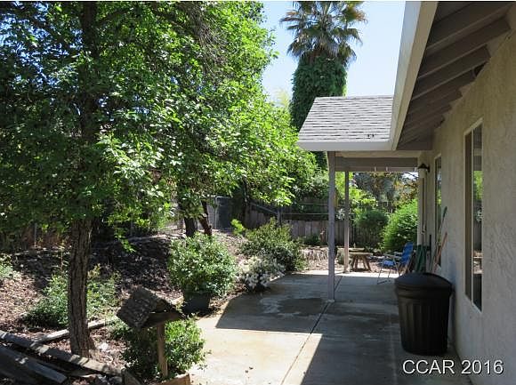 2nd image of 1324 Gold Hunter Rd