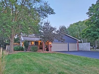 4840 Oakview Ln N, Plymouth, MN, 55442