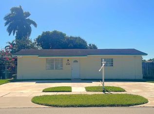 Los Angeles Estates Sec 3, Miami, FL 33177