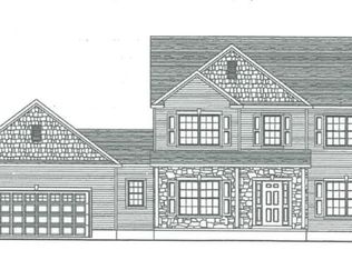 2 Sterling Ridge Rd, Loudonville, NY 12211