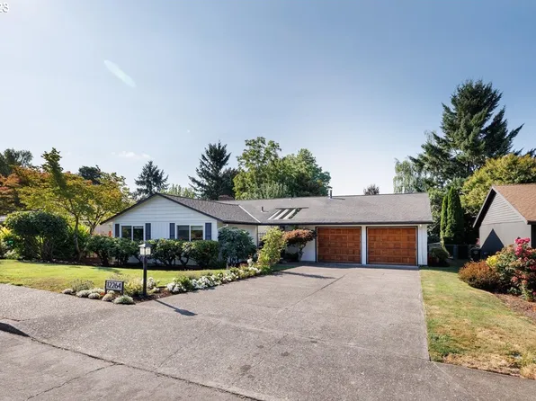 12264 NW Kearney St, Portland, OR 97229